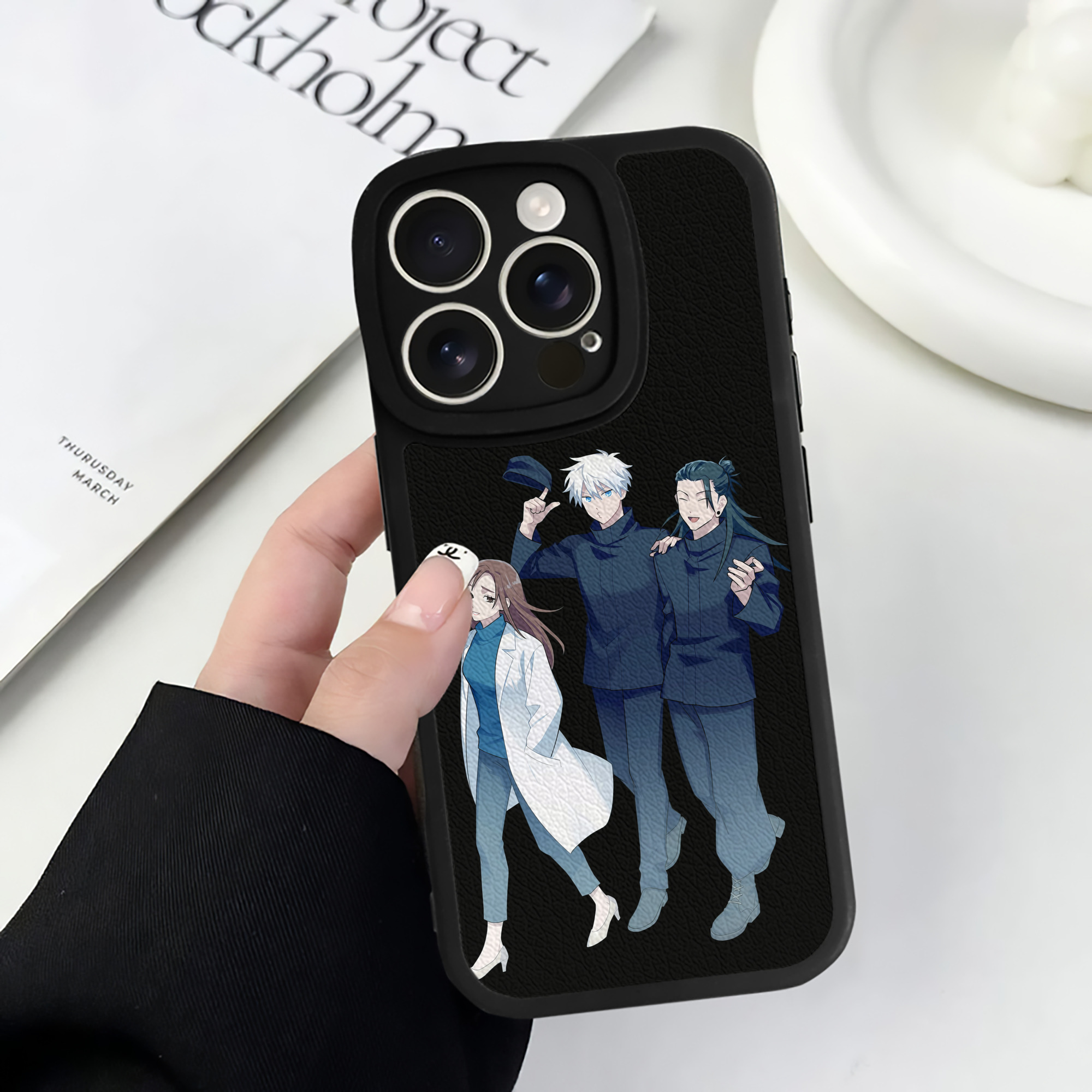 （画像用） 呪術廻戦 Jujutsu Kaisen 【iPhone 16シリーズ対応】シリコンスマホケース（レザー調） 材質：シリコン